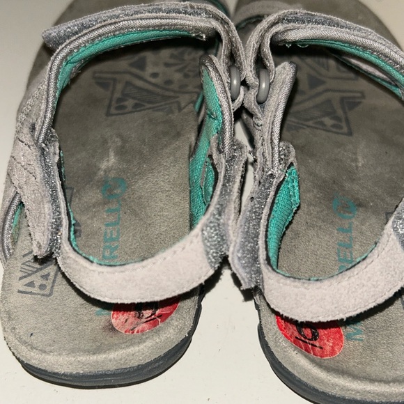 Merrell Gray and Teal Sandals - Picture 4 of 7